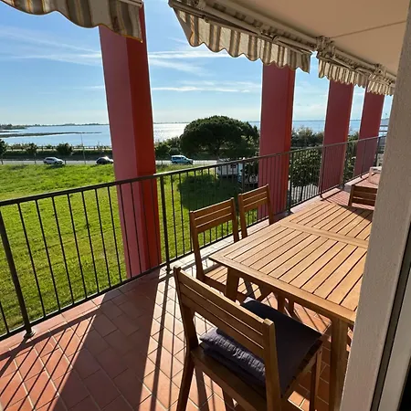 Darsena Cond Brezza Apartment